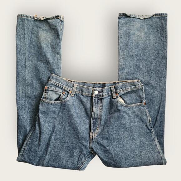 Levi Strauss 517 Jeans Men's Sz 36x34 Straight Medium Wash - Picture 3 of 12
